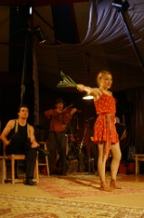 parfum d est 040 * 2336 x 3504 * (3.58MB)